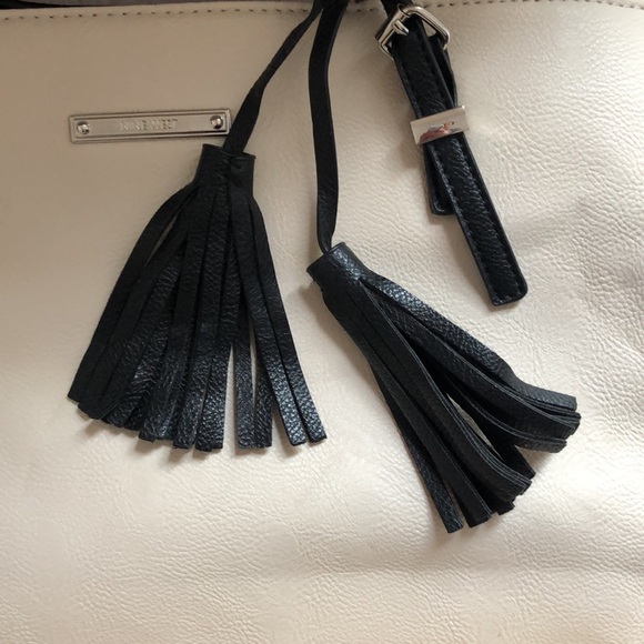 Ninewest Women’s side bag - Picture 3 of 5